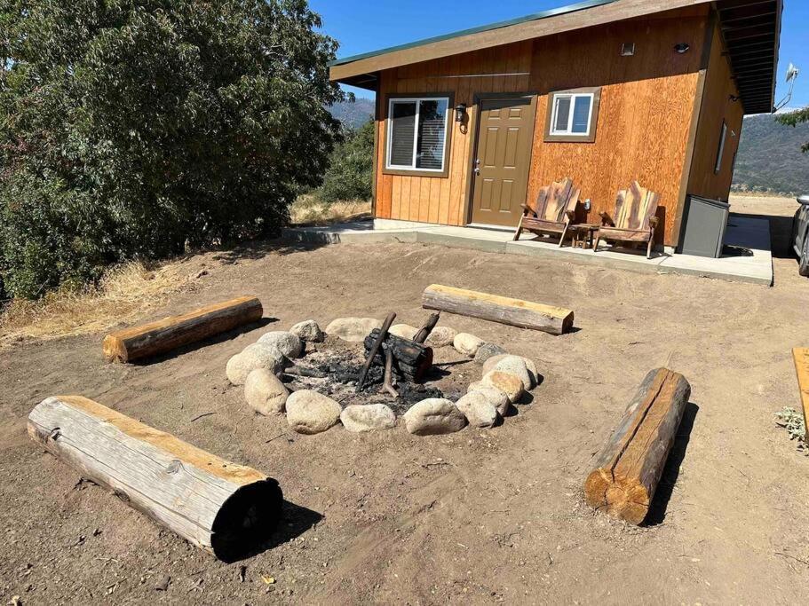 Walnut Cottage Badger ภายนอก รูปภาพ