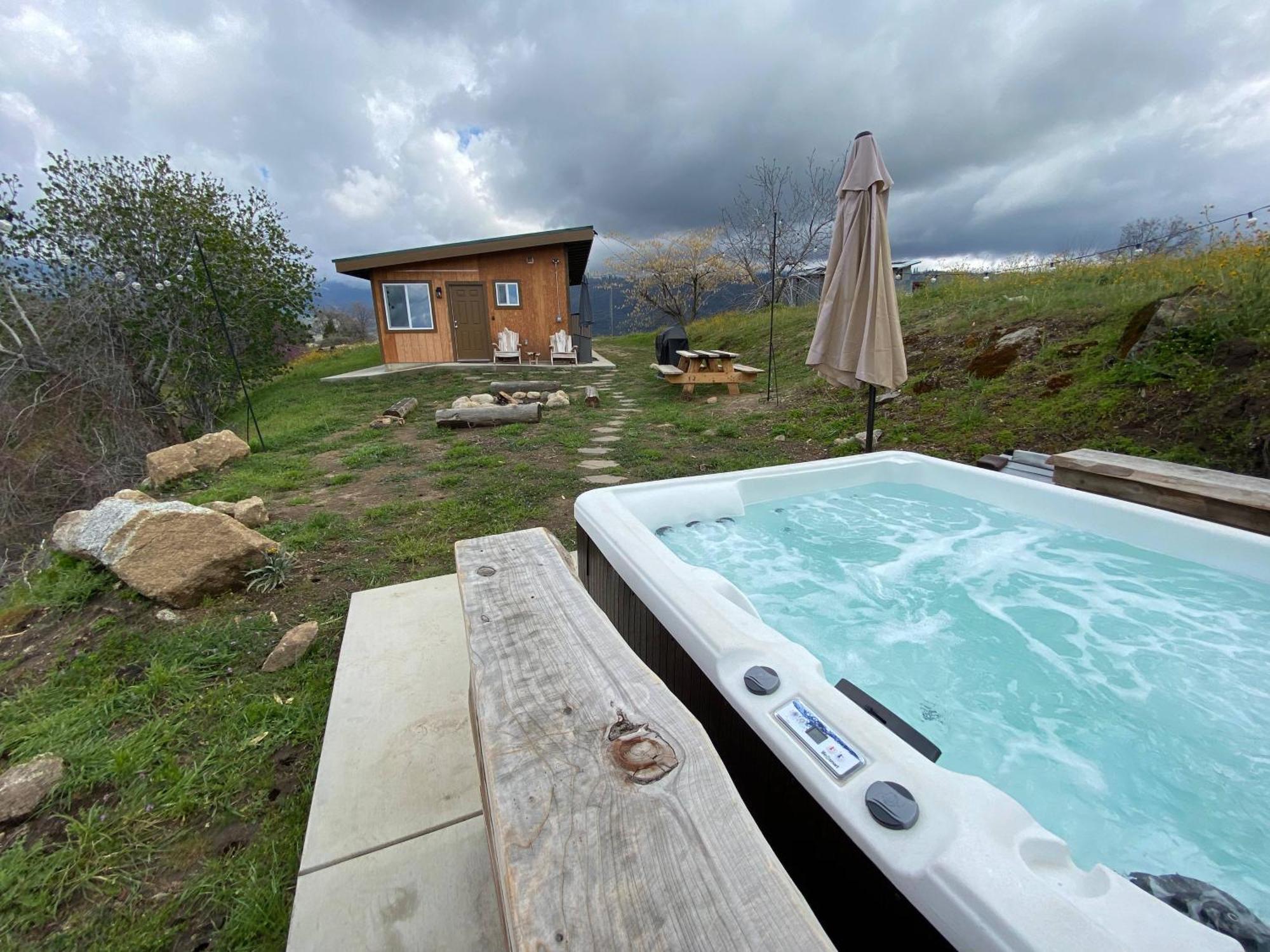 Walnut Cottage Badger ภายนอก รูปภาพ